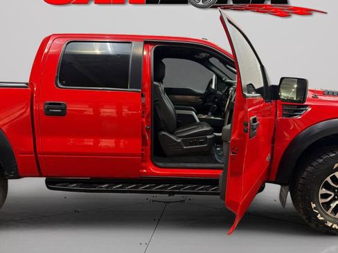 Used 2014 Ford F150 Raptor w/ Equipment Group 801A Luxury image 17