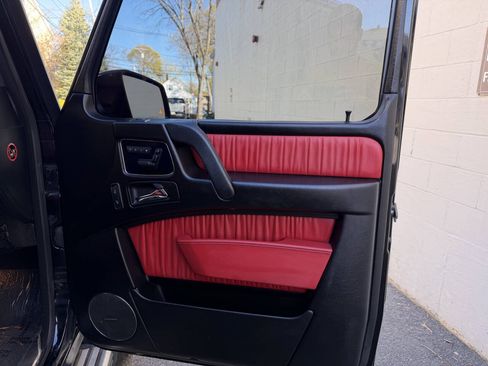 Used 2017 Mercedes-Benz G 550 image 25