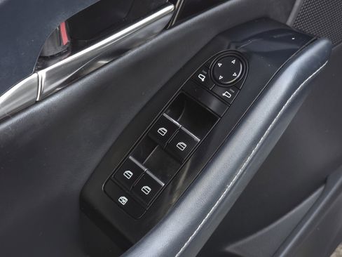 Used 2020 MAZDA CX-30 FWD w/ Preferred Package image 24