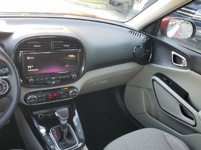 Certified 2022 Kia Soul EX FWD image 15