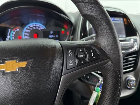 Used 2021 Chevrolet Spark LT image 26
