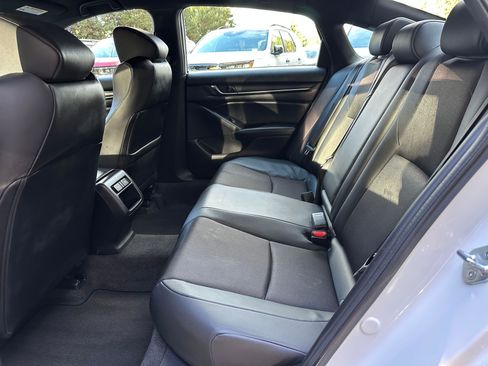 Used 2022 Honda Accord Sport image 12