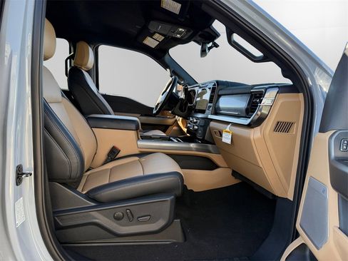 New 2026 Ford F350 Lariat w/ Lariat Premium Package image 15