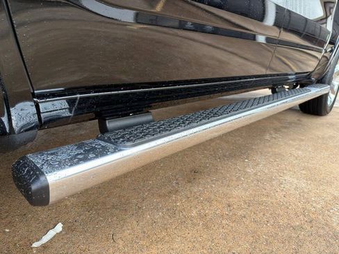 New 2026 RAM 1500 4x4 Crew Cab image 12