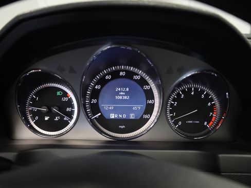 Used 2011 Mercedes-Benz C 300 4MATIC Sedan image 17