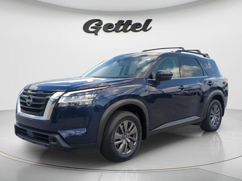 Certified 2022 Nissan Pathfinder SV FWD image 1