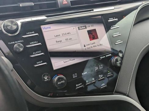 Used 2019 Toyota Camry XSE FWD image 14