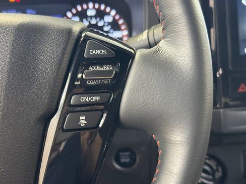 Used 2026 Nissan Frontier PRO-4X AWD/4WD image 38
