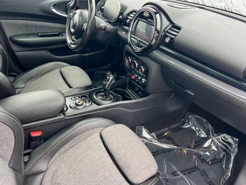 Used 2021 MINI Cooper Clubman S image 16