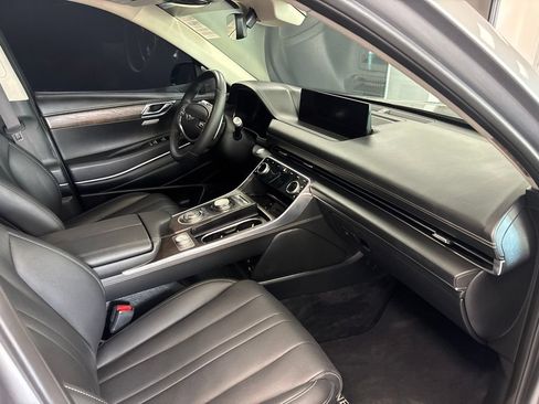 Used 2024 Genesis GV80 3.5T AWD/4WD image 12