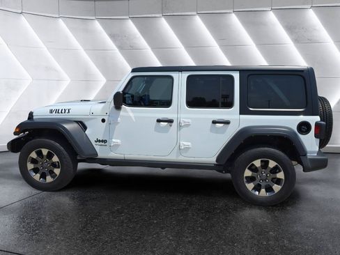 Used 2022 Jeep Wrangler Unlimited Sport AWD/4WD image 8