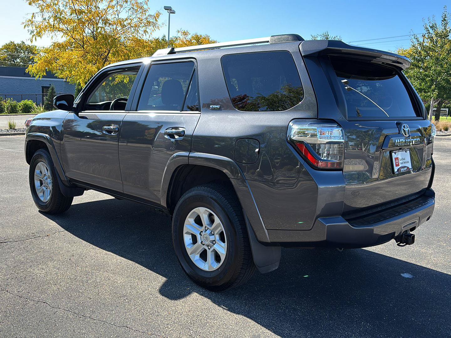 Used 2022 Toyota 4Runner SR5 AWD/4WD image 22