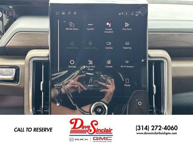 New 2026 GMC Yukon Denali Ultimate AWD/4WD image 16