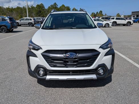 Certified 2025 Subaru Outback Touring w/ Popular Package #2 image 9