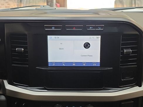 Used 2023 Ford F250 XLT w/ FX4 Off-Road Package image 21