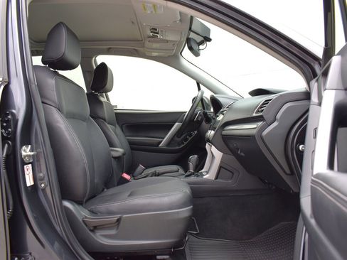 Used 2016 Subaru Forester 2.0XT Touring AWD/4WD image 30
