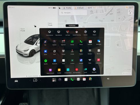 Used 2022 Tesla Model Y Performance AWD/4WD image 24