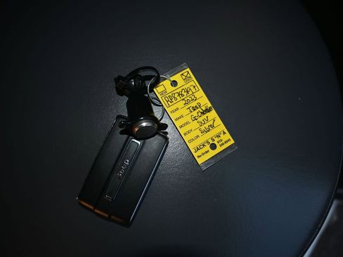 Used 2023 Jeep Grand Cherokee L Limited image 22