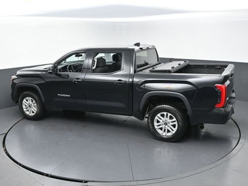 Used 2023 Toyota Tundra SR5 w/ SR5 Convenience Package AWD/4WD image 40