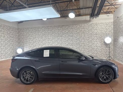 Used 2022 Tesla Model 3 Long Range AWD/4WD image 8