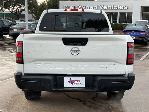 New 2026 Nissan Frontier S image 6