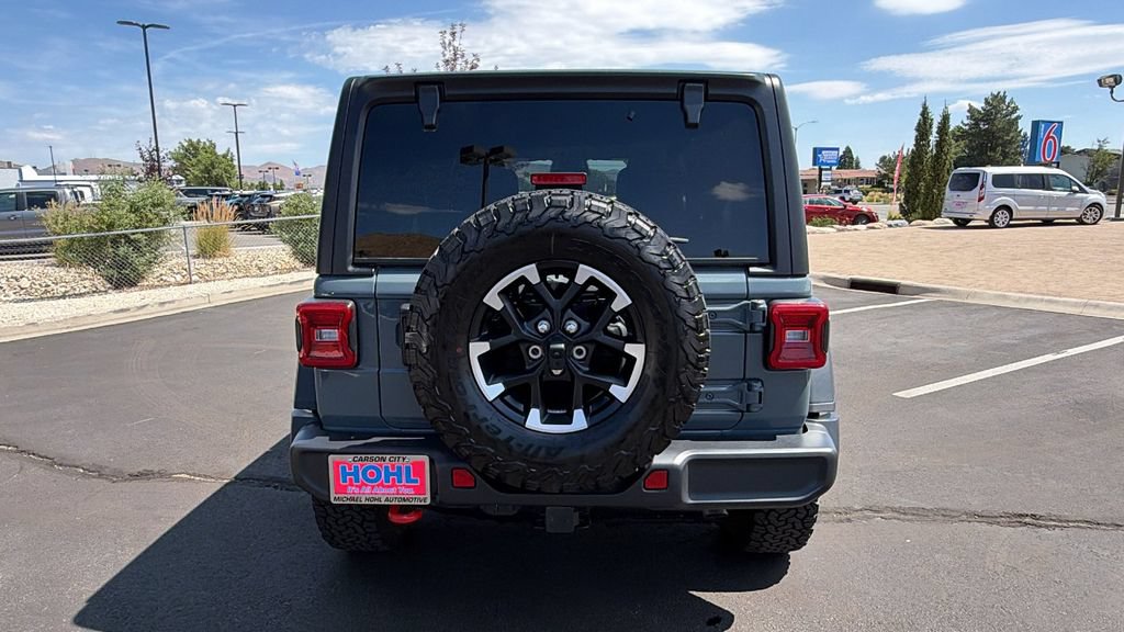 Used 2026 Jeep Wrangler Unlimited Rubicon AWD/4WD image 4