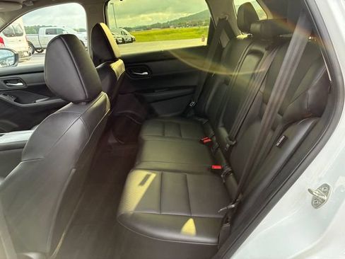 Certified 2024 Nissan Rogue SV w/ SV Premium Package AWD/4WD image 19
