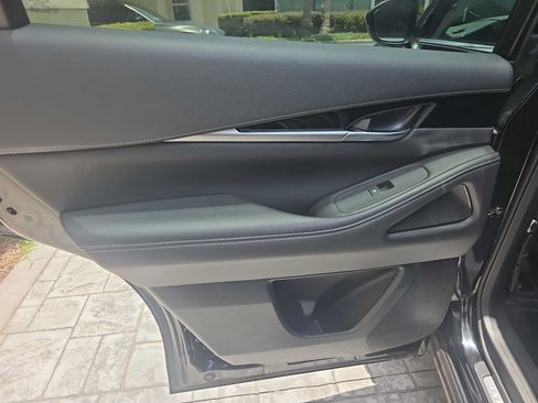 Used 2023 INFINITI QX60 Pure FWD image 12