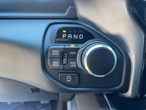 Used 2025 RAM 1500 Big Horn AWD/4WD image 21