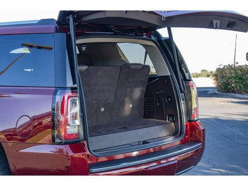 Used 2020 GMC Yukon Denali w/ Open Road Package AWD/4WD image 10