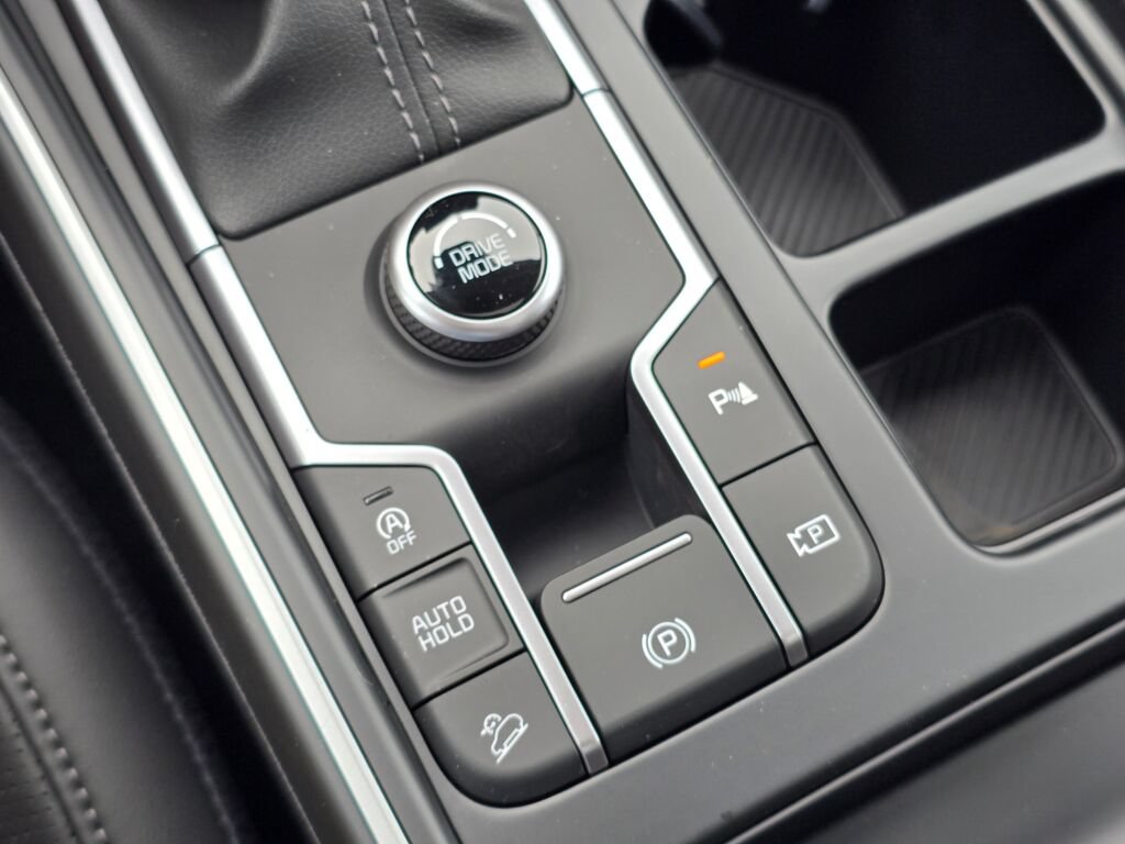 New 2026 Kia Sorento S w/ S Panoramic Sunroof Package FWD image 33