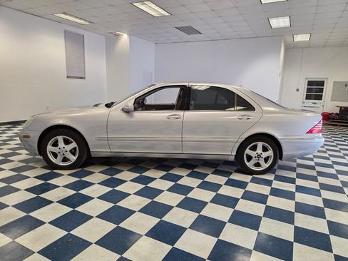 Used 2005 Mercedes-Benz S 500 image 4