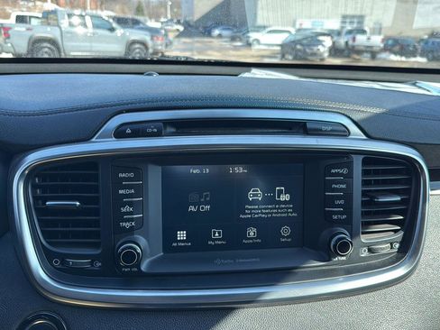 Used 2017 Kia Sorento EX w/ EX Premium Package image 22