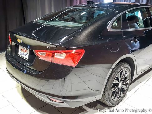 Used 2025 Chevrolet Malibu LT image 10