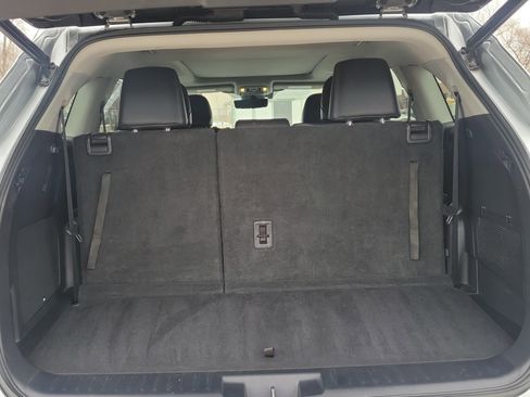 Used 2021 Toyota Highlander Platinum image 8