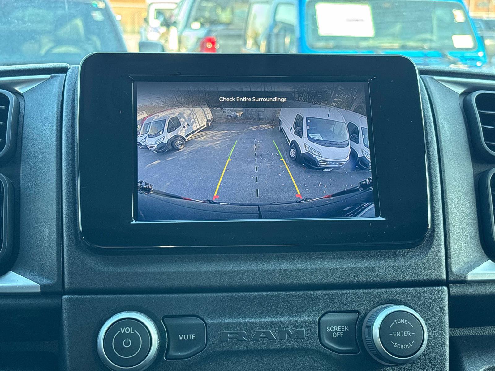 New 2026 RAM ProMaster 2500 w/ Quick Order Package 22G SLT FWD image 8