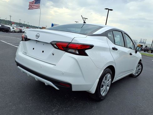 Used 2025 Nissan Versa S w/ Trunk Package FWD image 25