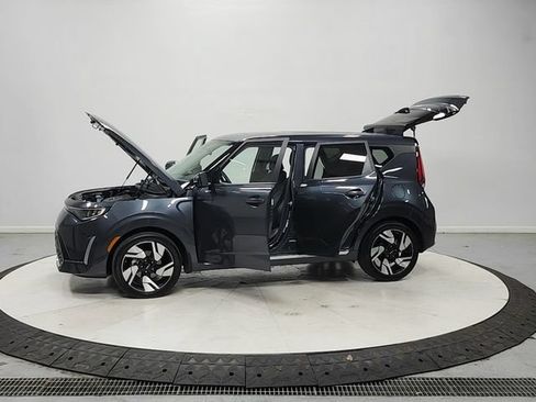 Used 2025 Kia Soul GT-Line w/ GT-Line Technology Package FWD image 13