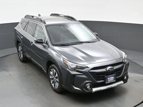 Used 2023 Subaru Outback Limited AWD/4WD image 42