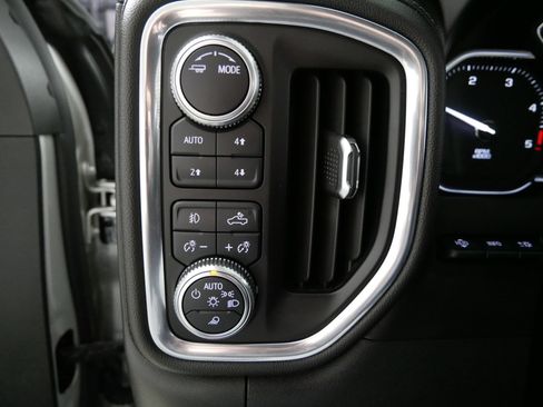 Certified 2021 GMC Sierra 3500 Denali w/ Denali Ultimate Package image 26