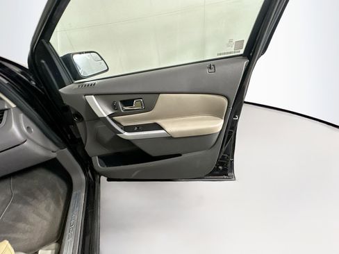 Used 2013 Ford Edge Limited image 31