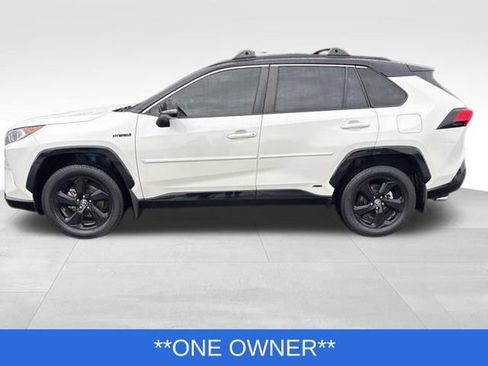 Used 2021 Toyota RAV4 XSE image 2