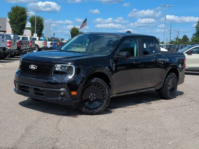 New 2025 Ford Maverick Lobo