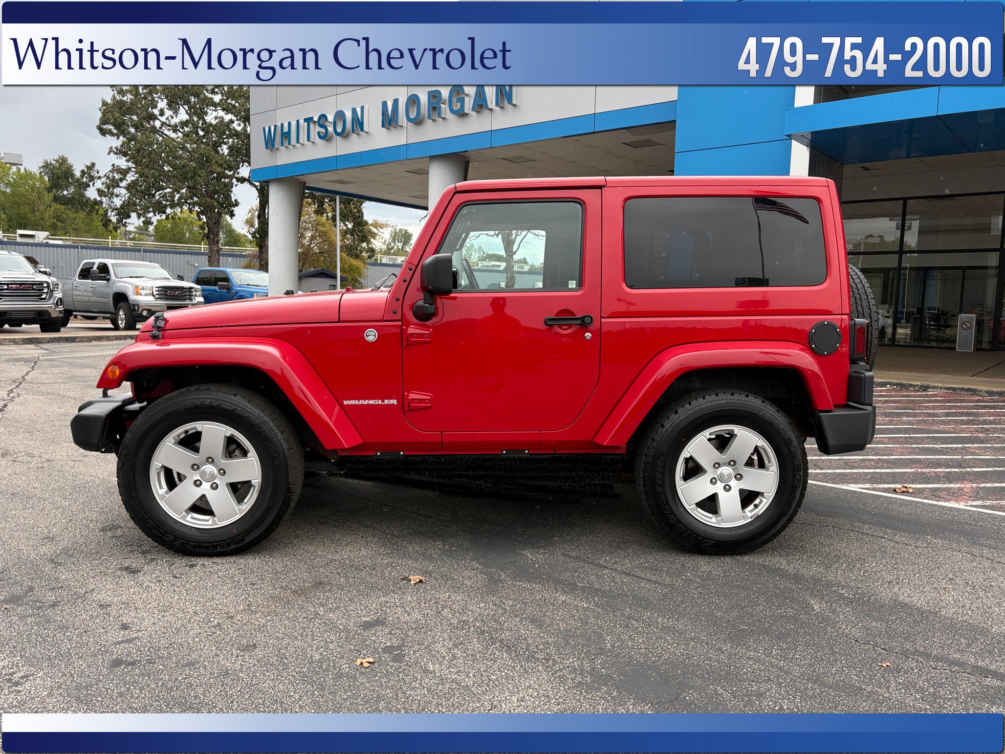 Used 2012 Jeep Wrangler Sahara w/ Connectivity Group AWD/4WD image 8