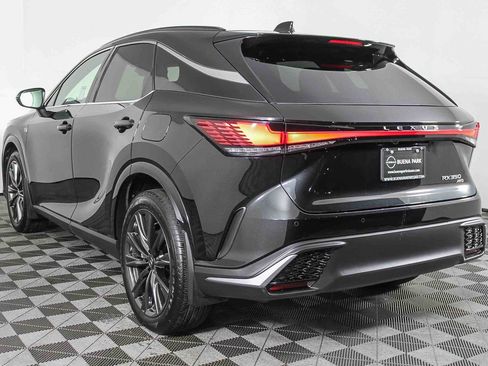 Used 2025 Lexus RX 350h w/ Convenience Package image 6