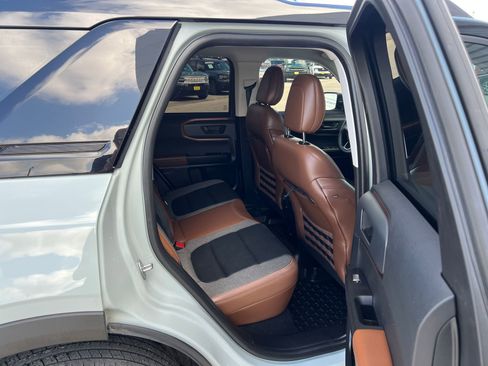 Used 2021 Ford Bronco Sport Outer Banks AWD/4WD image 14