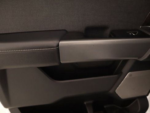 Used 2024 Ford F250 Lariat image 16