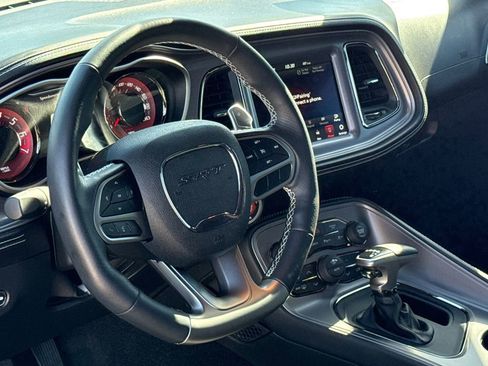 Used 2023 Dodge Challenger SRT Hellcat w/ Driver Convenience Group image 18