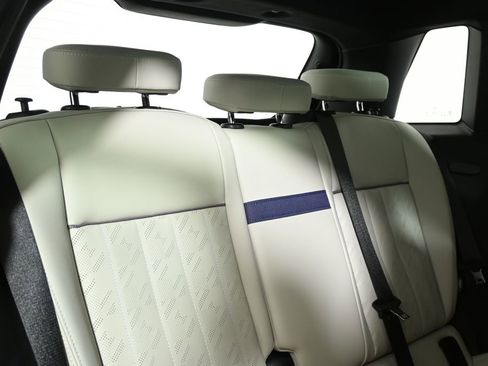 New 2026 MINI Cooper 4-Door Hardtop FWD image 31