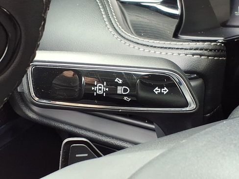 Used 2024 Lincoln Corsair AWD w/ Equipment Group 101A image 23